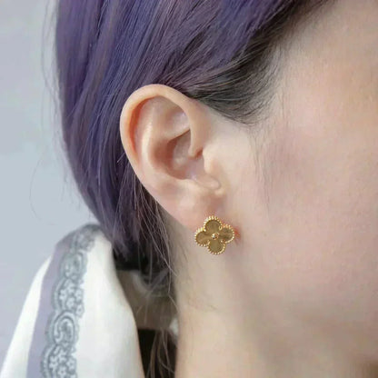 [Amore Jewelry]CLOVER MEDIUM 1 MOTIFS LASER EARRINGS