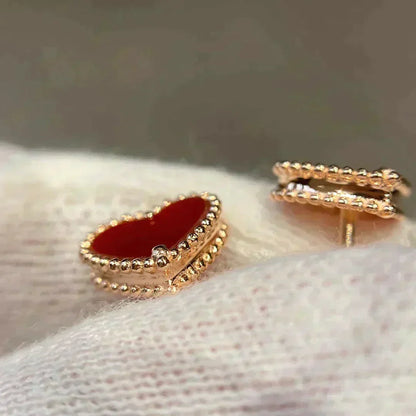 [Amore Jewelry]HEART CARNELIAN STUD EARRINGS