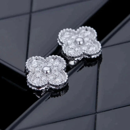 [Amore Jewelry]CLOVER 1 MOTIFS DIAMOND STUD EARRINGS SILVER