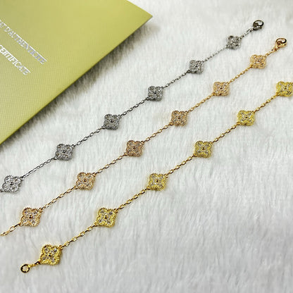 [Amore Jewelry]CLOVER 6 MOTIF DIAMOND BRACELET