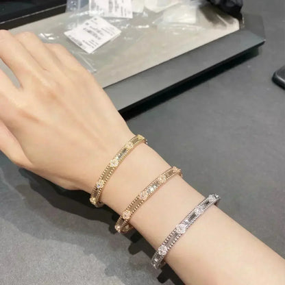 [Amore Jewelry]CLOVER BRACELET 4MM DIAMONDS