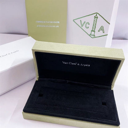 [Amore Jewelry]VA CLOVER BRACELET NECKLACE RING BOX GIFT BAG