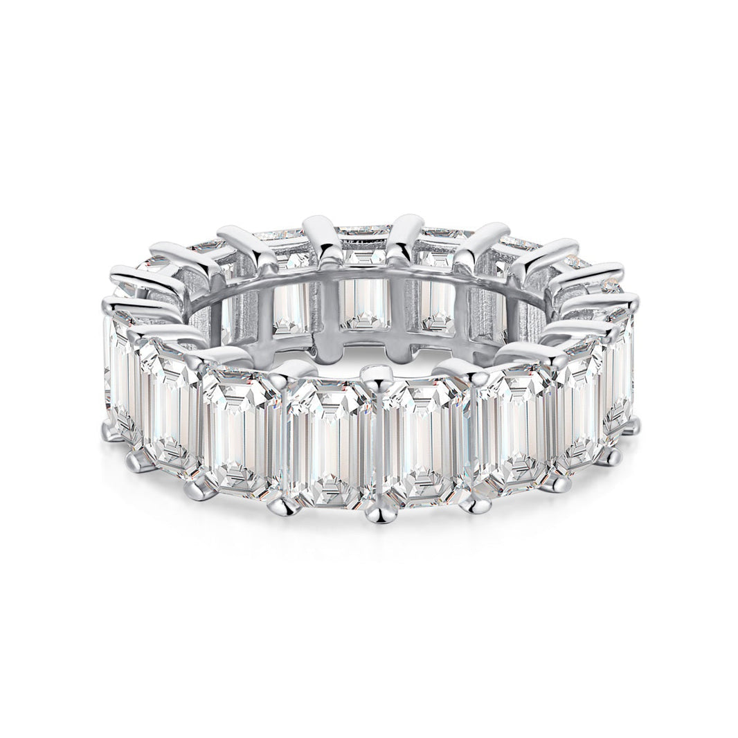 [Amore Jewelry]0.75 Carat Elegant Emerald Cut Tennis Ring