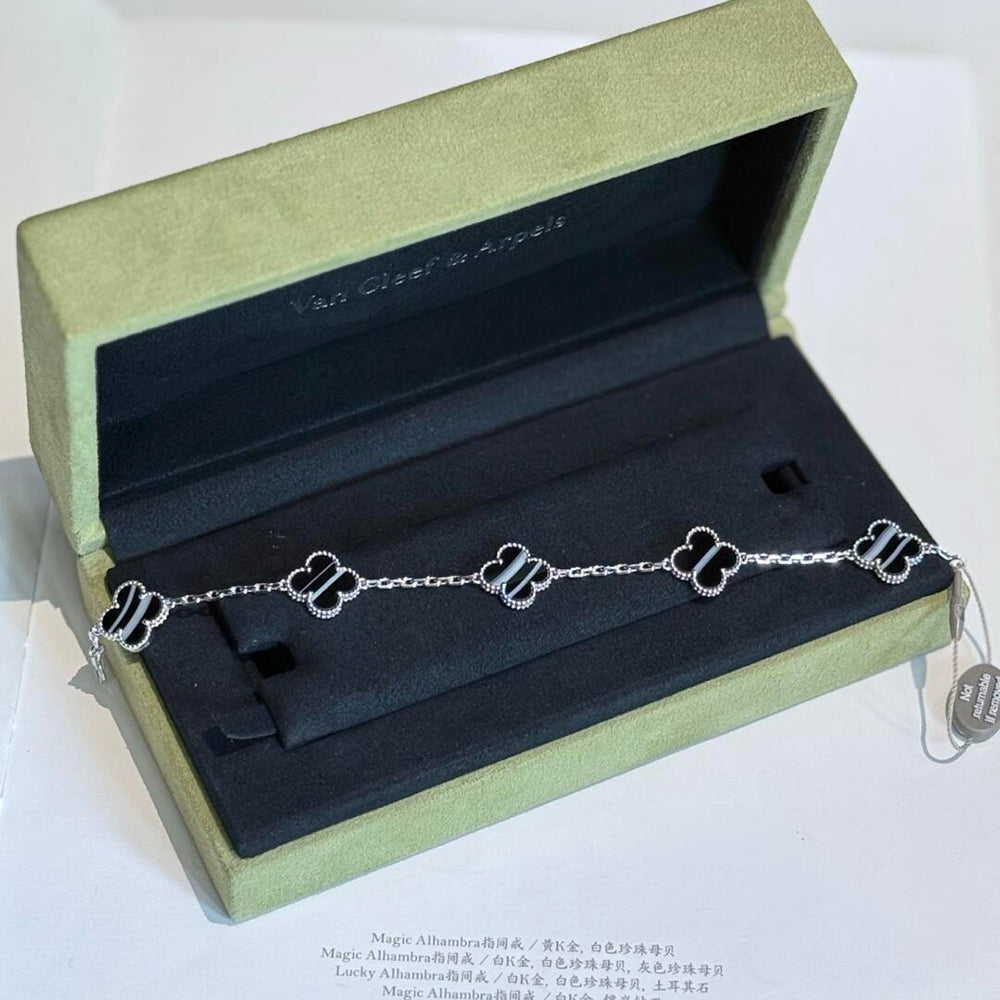 [Amore Jewelry]CLOVER 5 MOTIF VEINED ONYX BRACELET SILVER