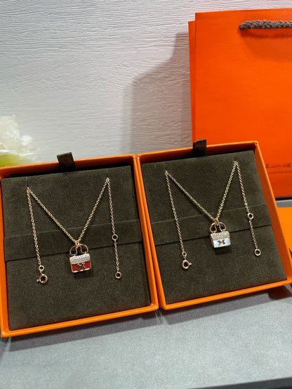 [Amore Jewelry]H CIRCE MOISSANITE PENDANT NECKLACE GOLD