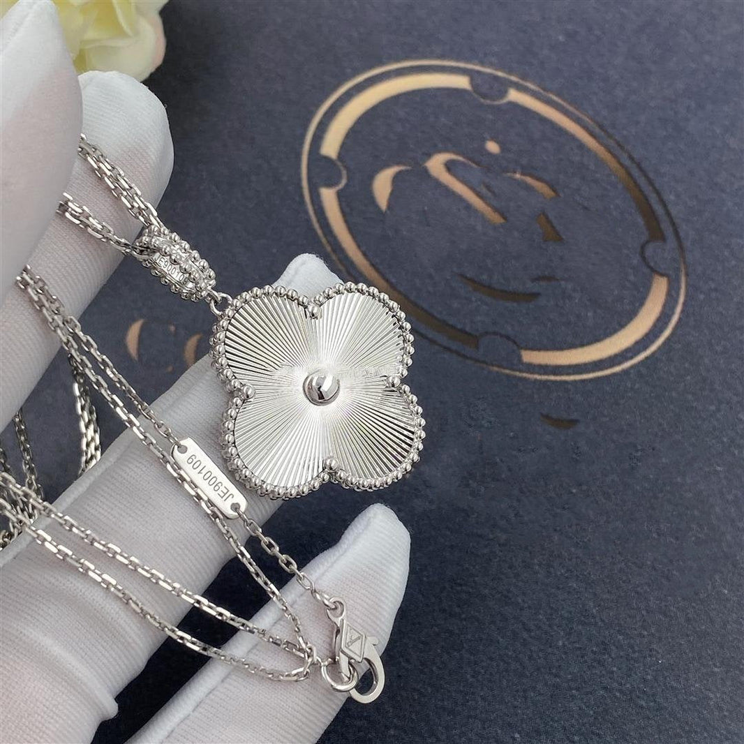 [Amore Jewelry]CLOVER 25MM SILVER BIG CLOVER NECKLACE